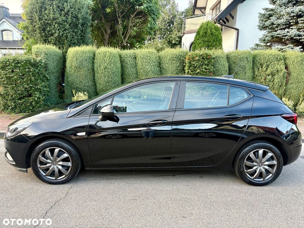 Opel Astra 1.4 T Dynamic S&S - 11