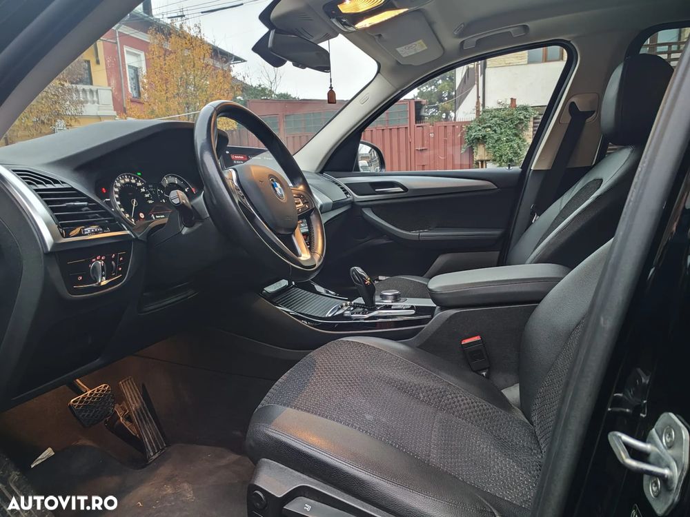 BMW X3 xDrive20d AT Luxury Line - 13
