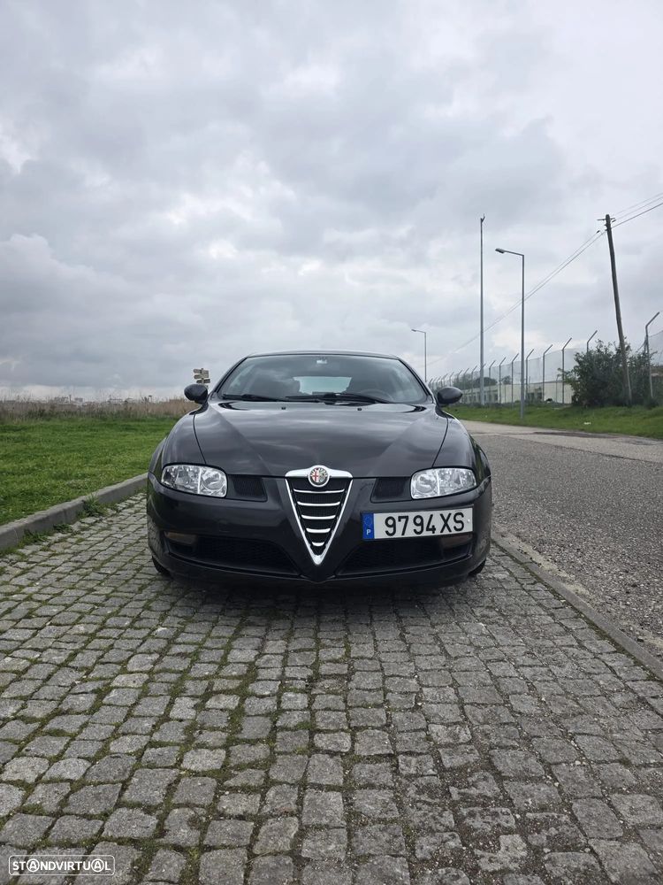 Alfa Romeo GT 1.9 JTD M-JET - 2