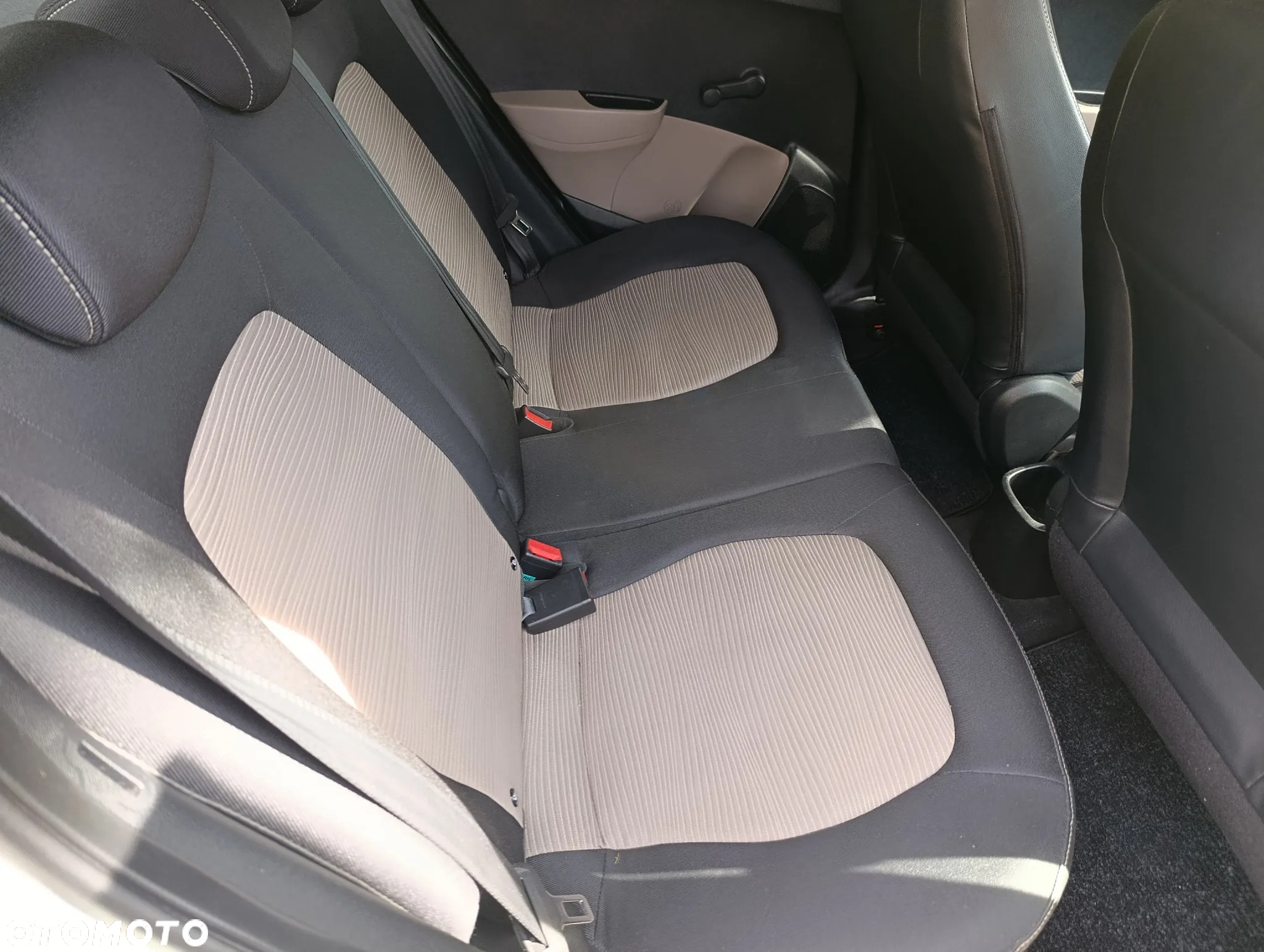 Hyundai i10 1.0 blue Classic - 18
