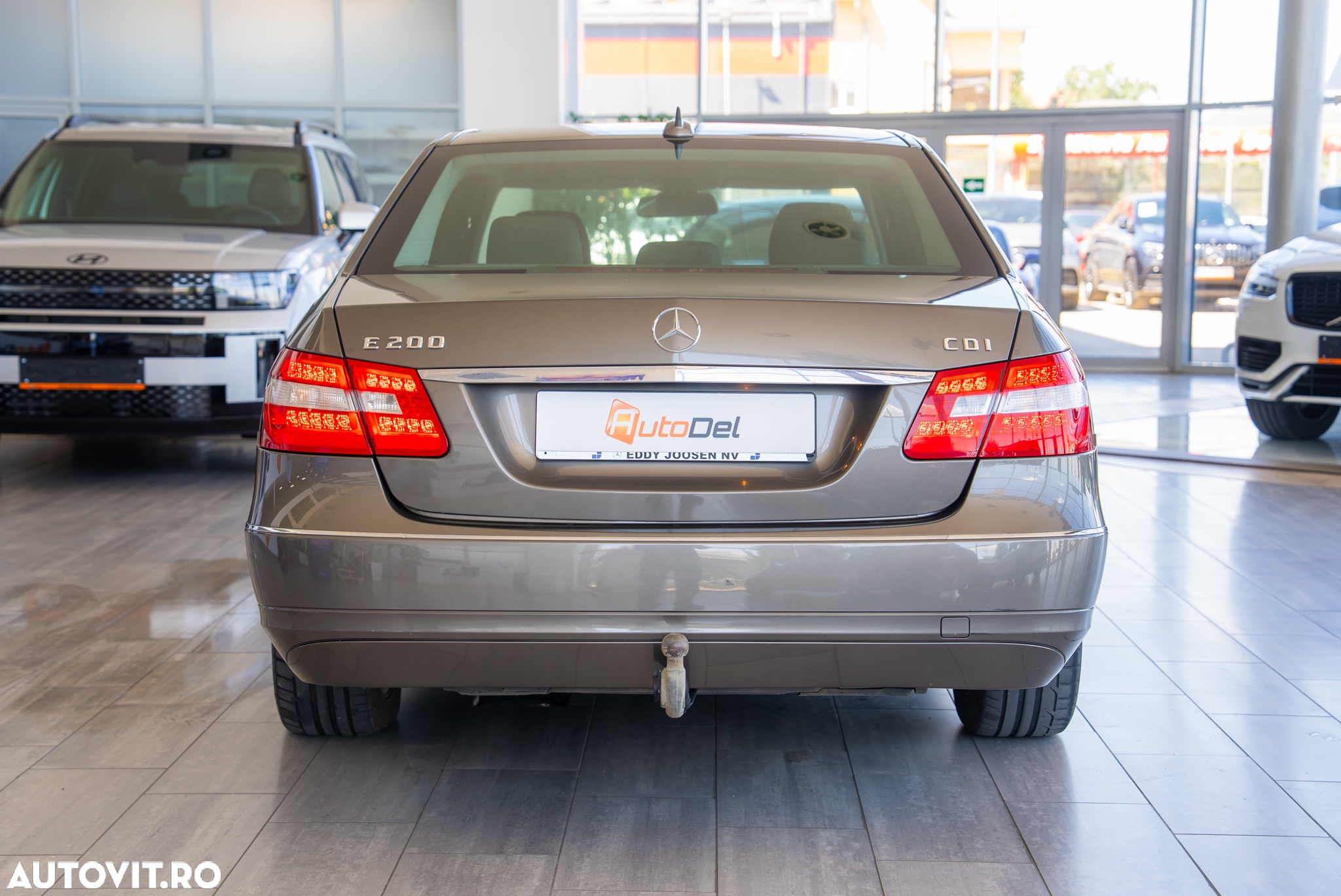 Mercedes-Benz E 200 CDI BlueEfficiency - 8