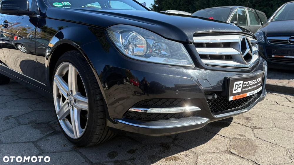 Mercedes-Benz Klasa C 220 CDI Avantgarde - 8
