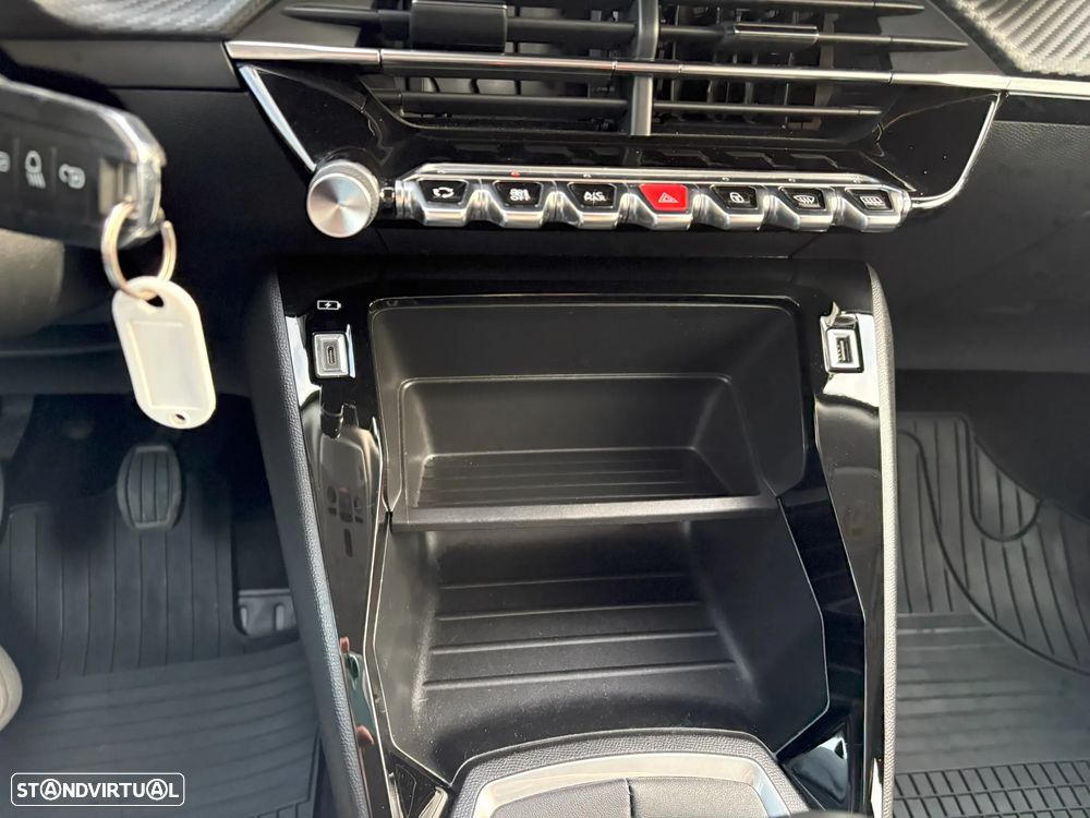 Peugeot 2008 PureTech 100 Stop&Start Active - 8