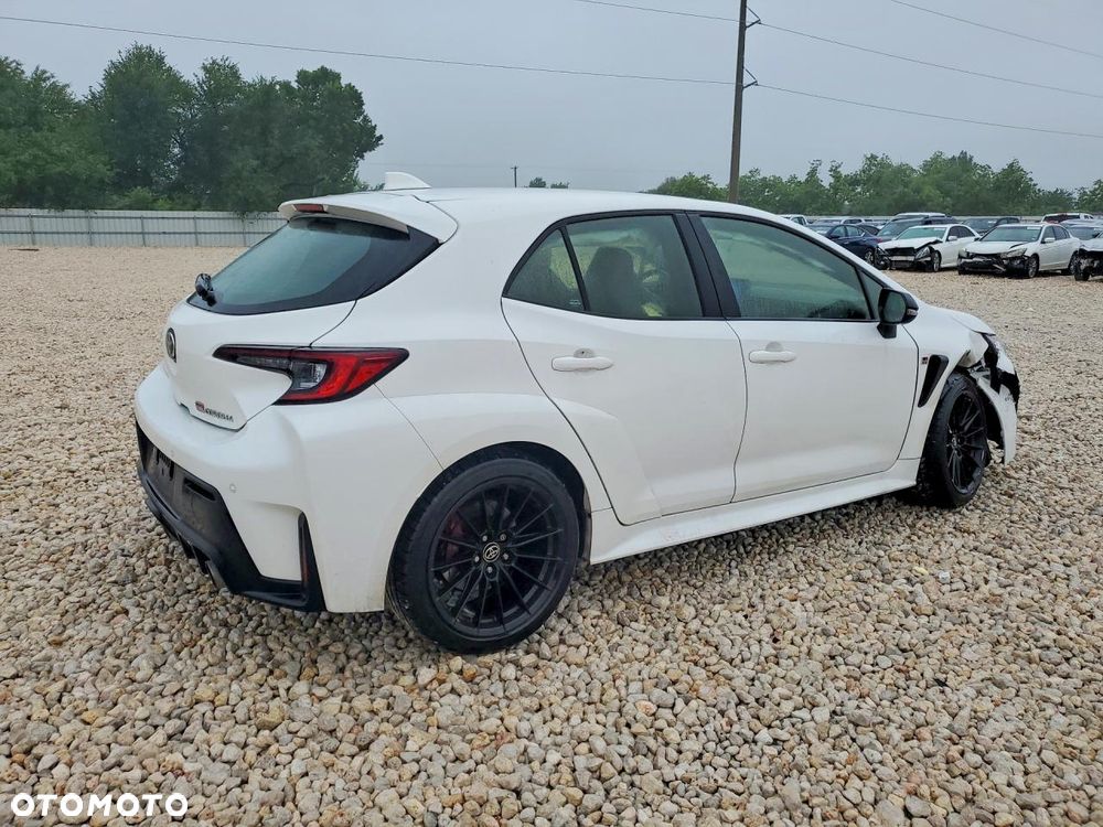 Toyota GR Corolla - 4
