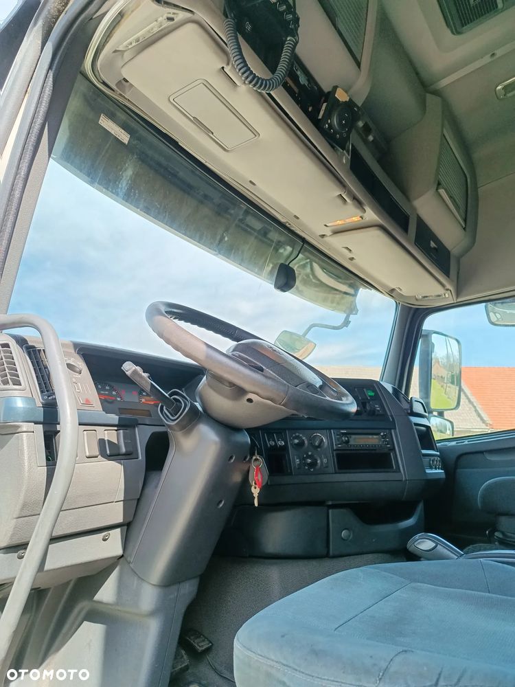 Volvo FH 13 460 AUTOMAT STANDARD MAŁY PRZEBIEG - 11