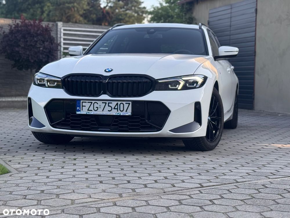 BMW Seria 3 320d Edition M Sport Shadow - 13