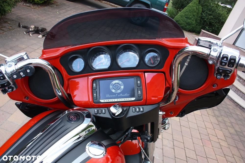 Harley-Davidson CVO Street Glide - 9