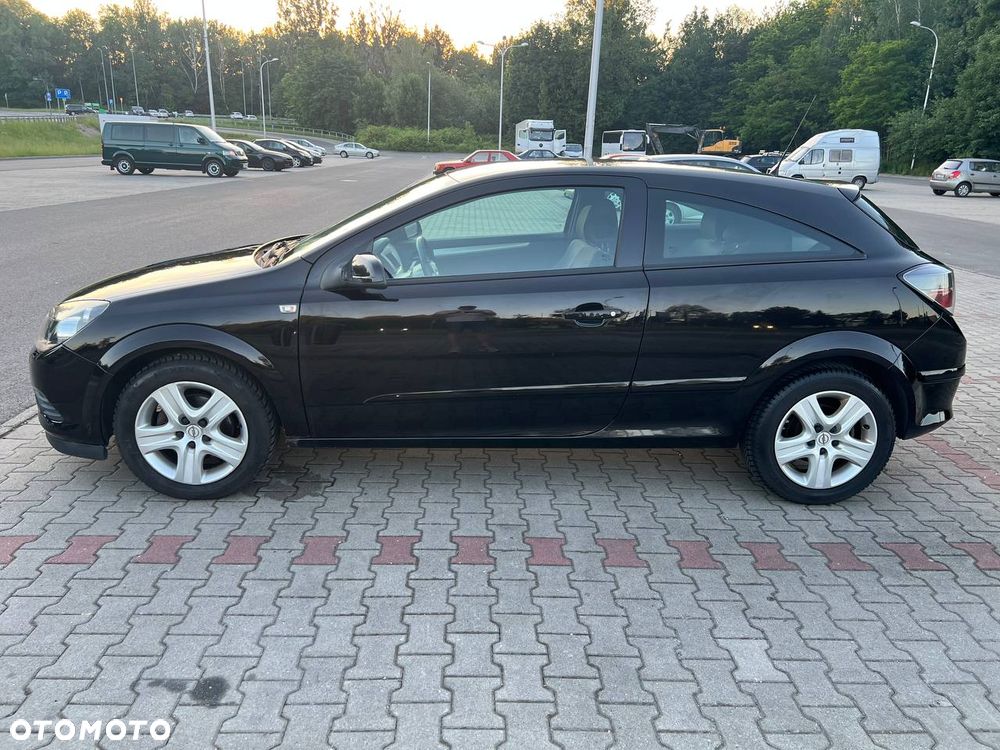 Opel Astra 1.6 Essentia - 4