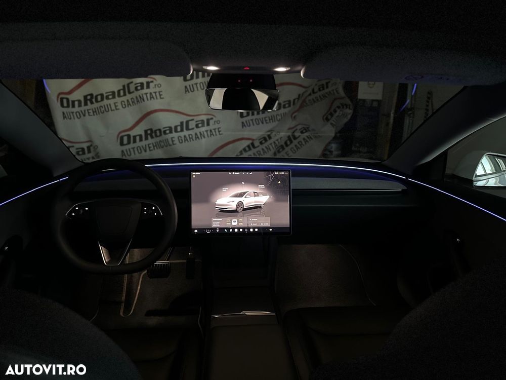 Tesla Model 3 Standard Reichweite Plus Hinterradantrieb - 6