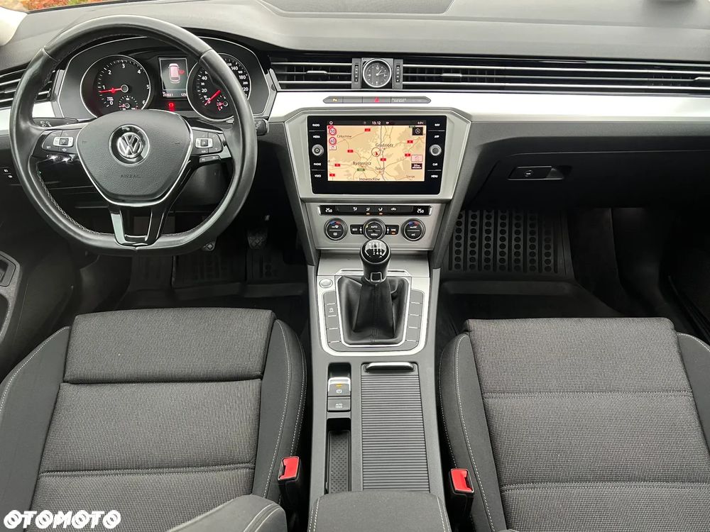 Volkswagen Passat 2.0 TDI BMT Comfortline - 4