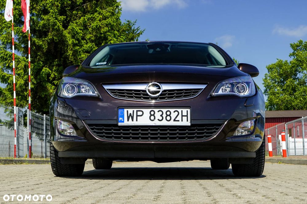 Opel Astra 1.7 CDTI DPF Innovation - 4