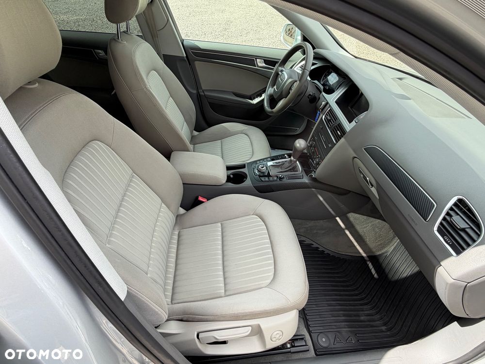 Audi A4 Limousine 1.8 TFSI multitronic Ambiente - 25