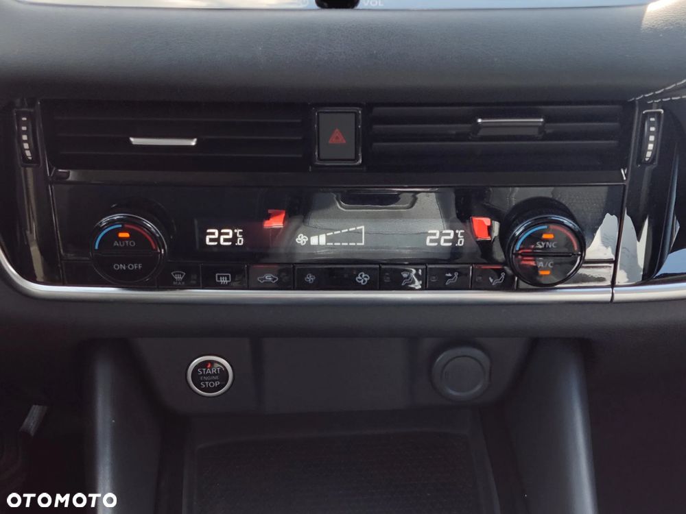 Nissan Qashqai 1.3 DIG-T mHEV N-Connecta Xtronic - 13