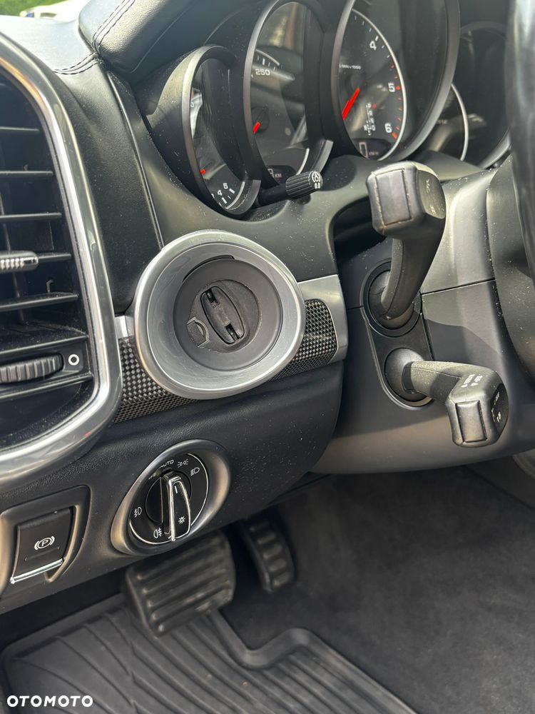 Porsche Cayenne Diesel - 11