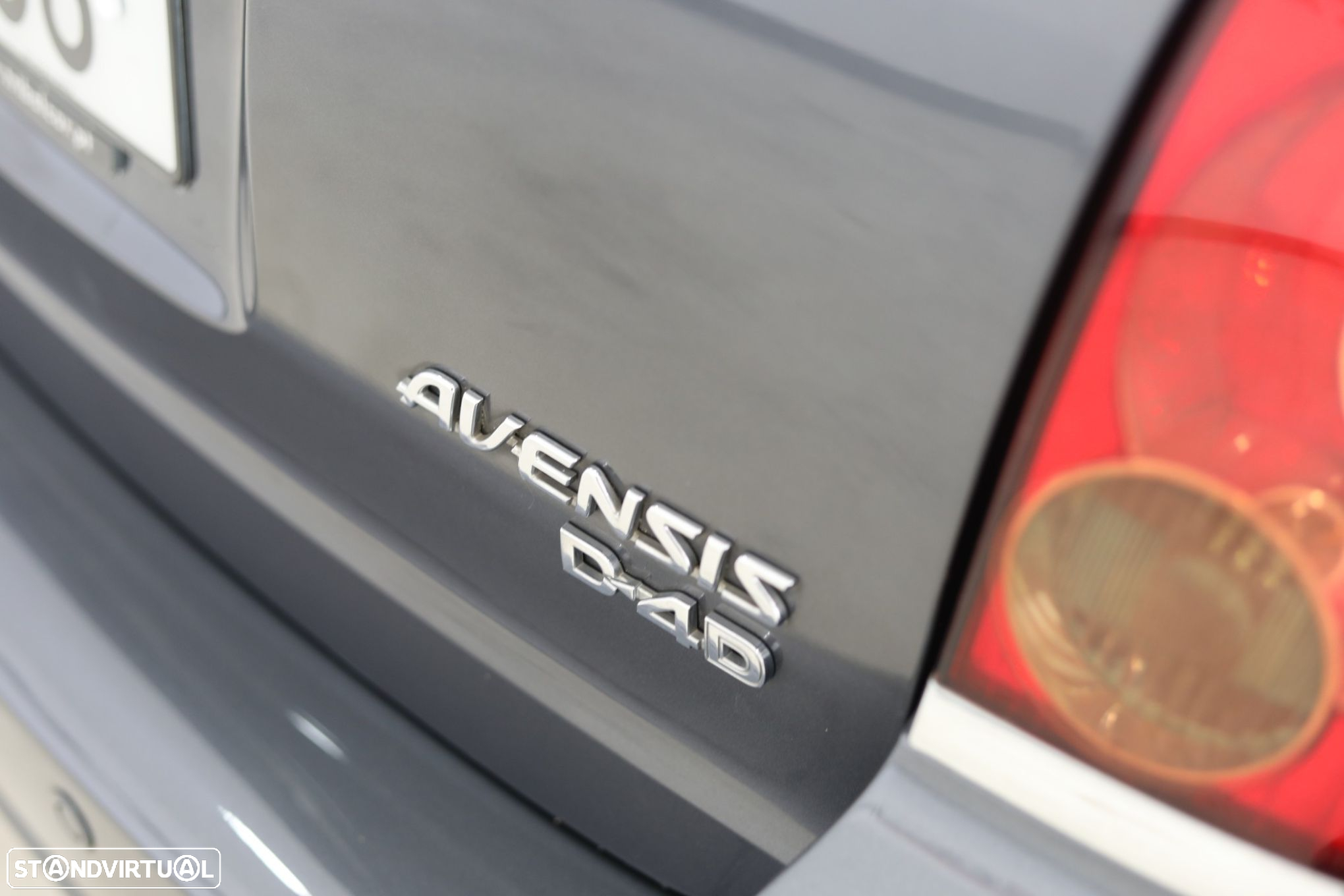 Toyota Avensis SW 2.2 D-4D Sol High P. - 27