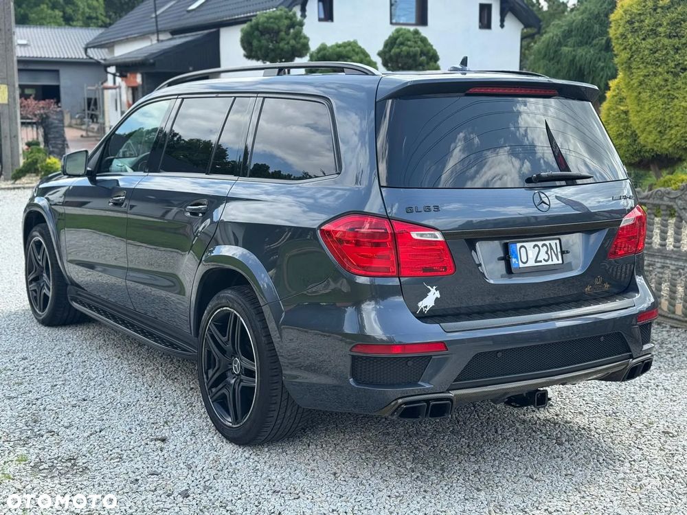 Mercedes-Benz GL - 6