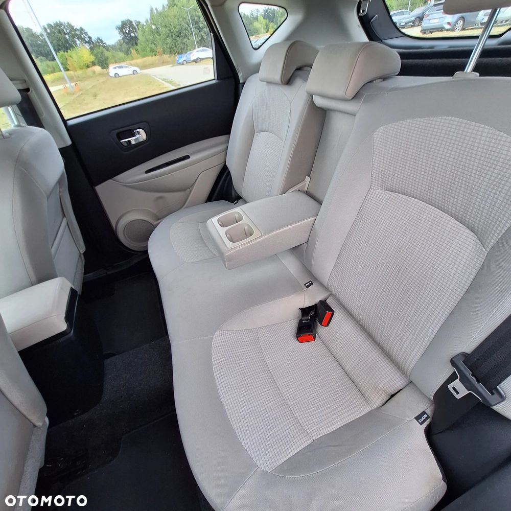 Nissan Qashqai 1.6 Acenta - 17