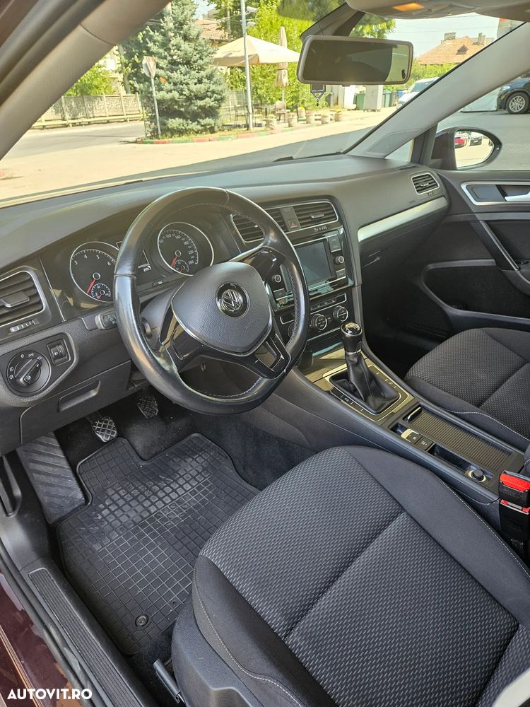 Volkswagen Golf 1.0 TSI Comfortline - 8