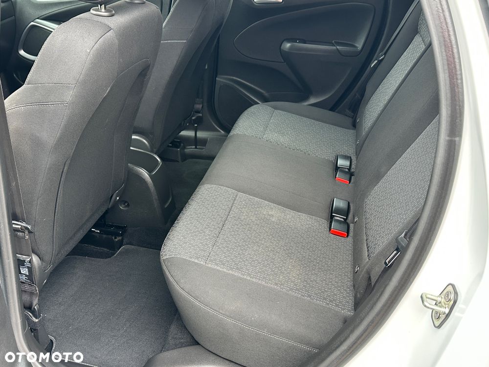 Opel Crossland X - 15