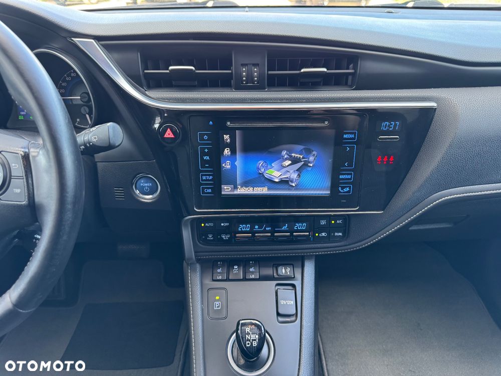Toyota Auris - 18
