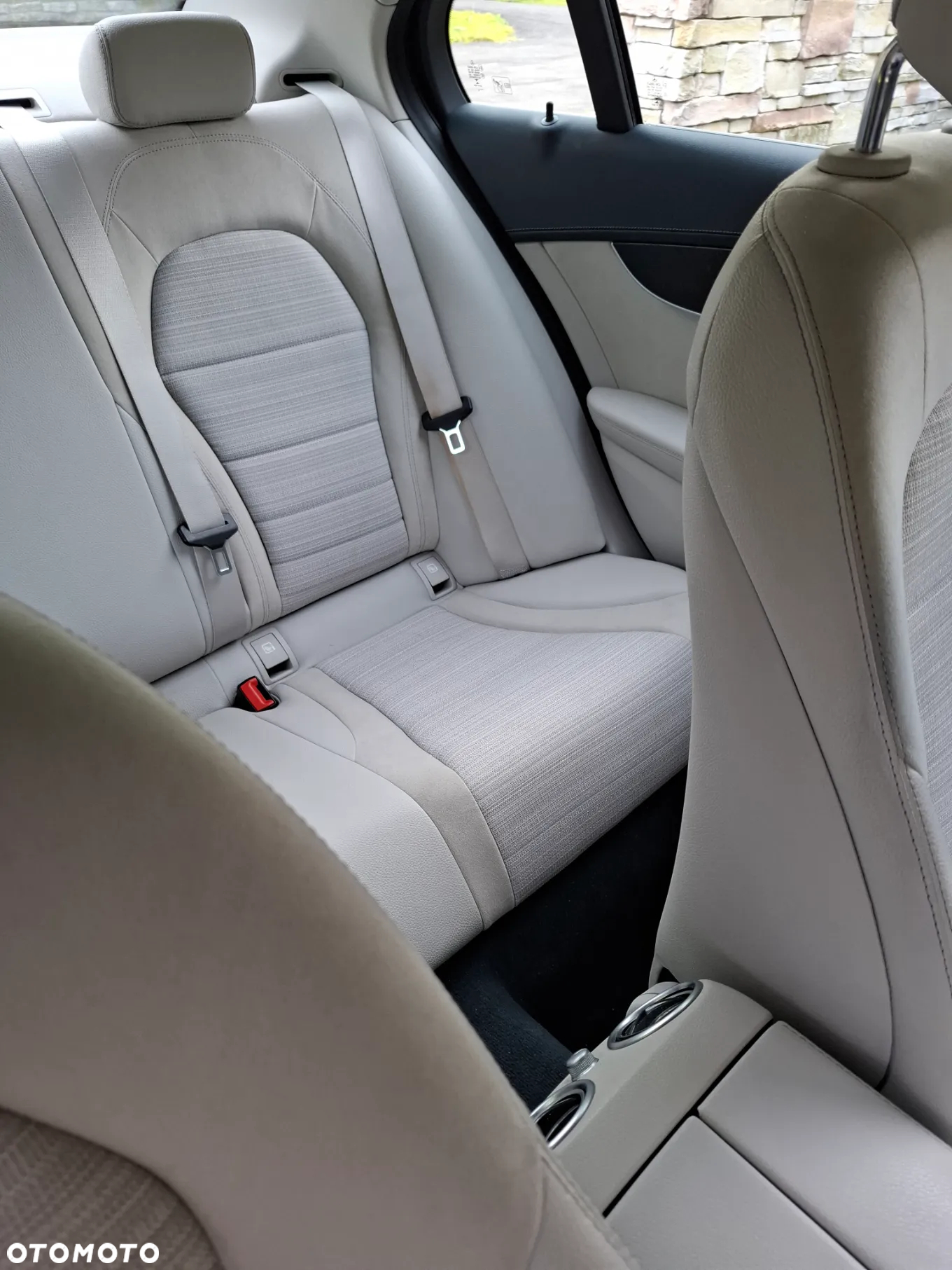 Mercedes-Benz Klasa C 200 4-Matic 9G-TRONIC - 8