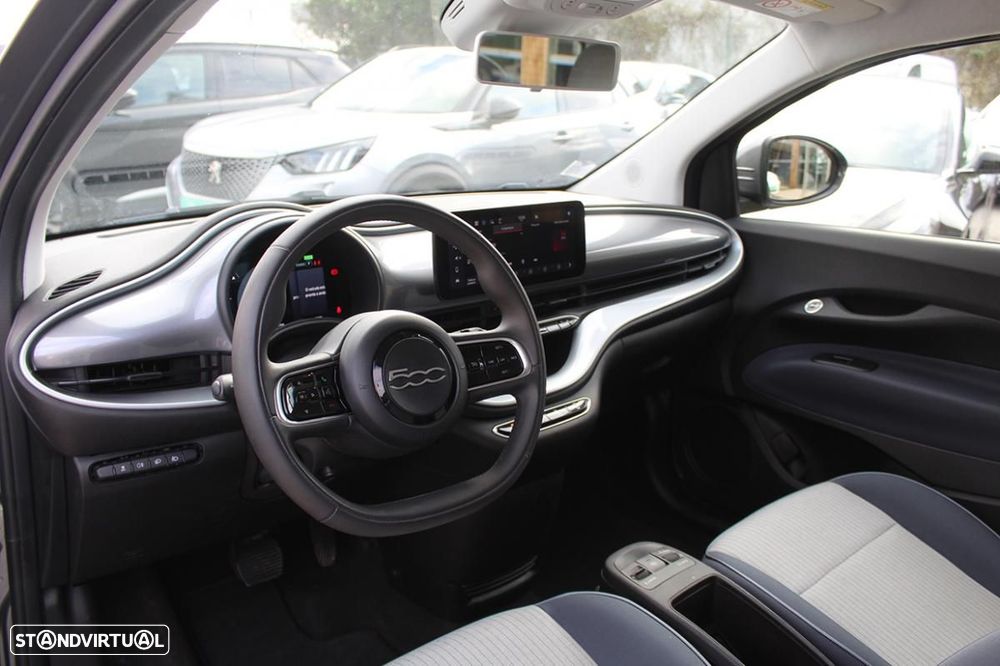 Fiat 500e 42kWh ICON - 11