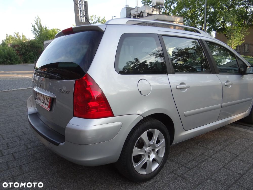 Peugeot 307 SW 110 OXYGO - 15