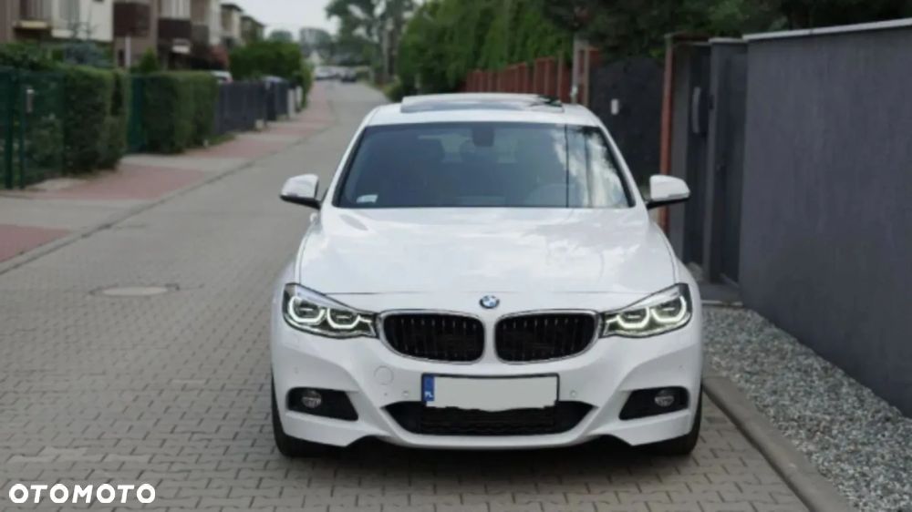 BMW 3GT 320d xDrive Sport Line - 2
