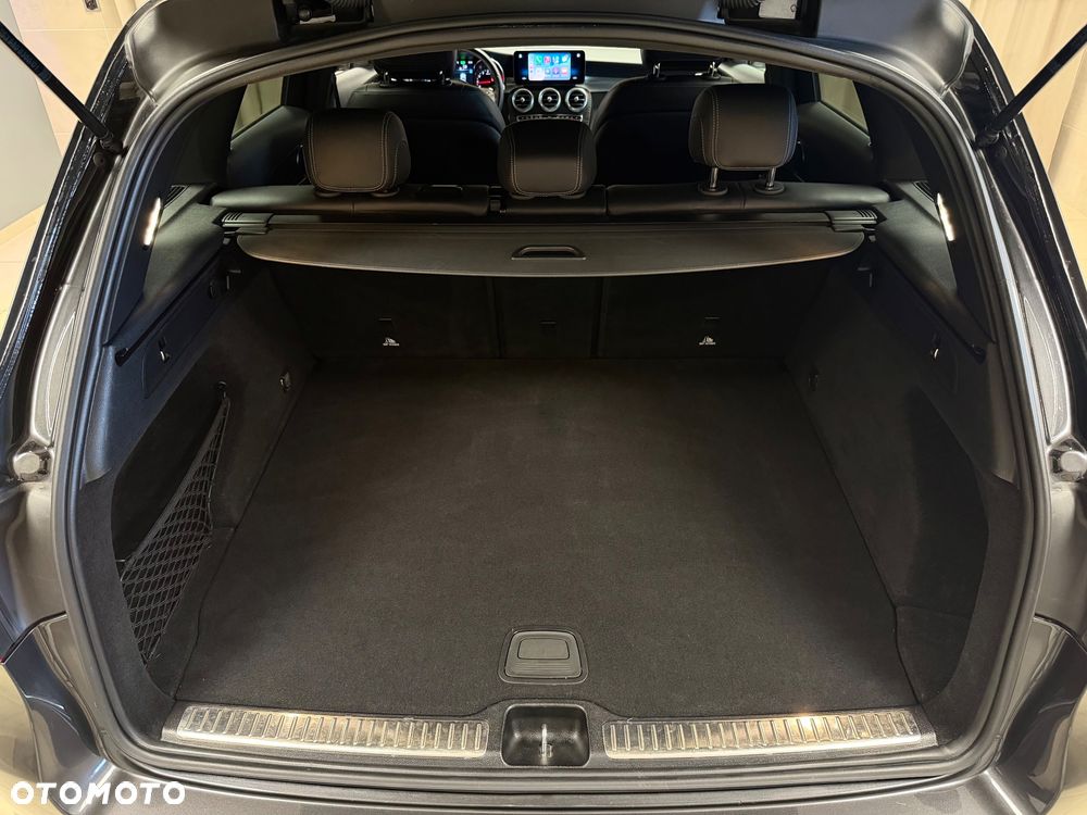 Mercedes-Benz GLC 200 4Matic 9G-TRONIC AMG Line - 23