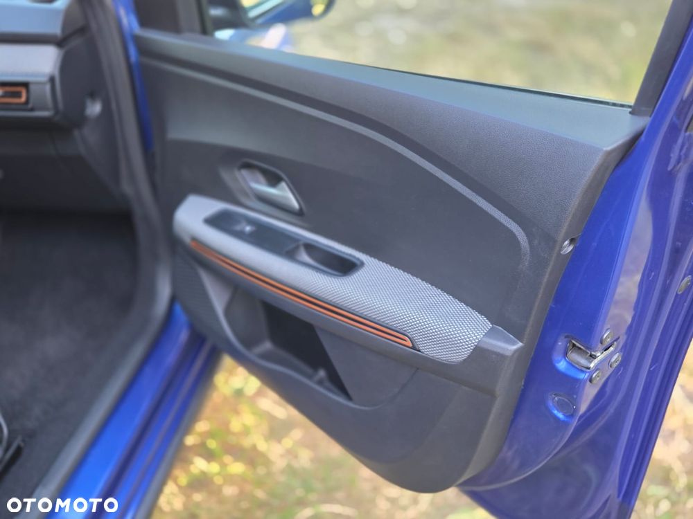 Dacia Sandero Stepway TCe 90 Expression + - 15