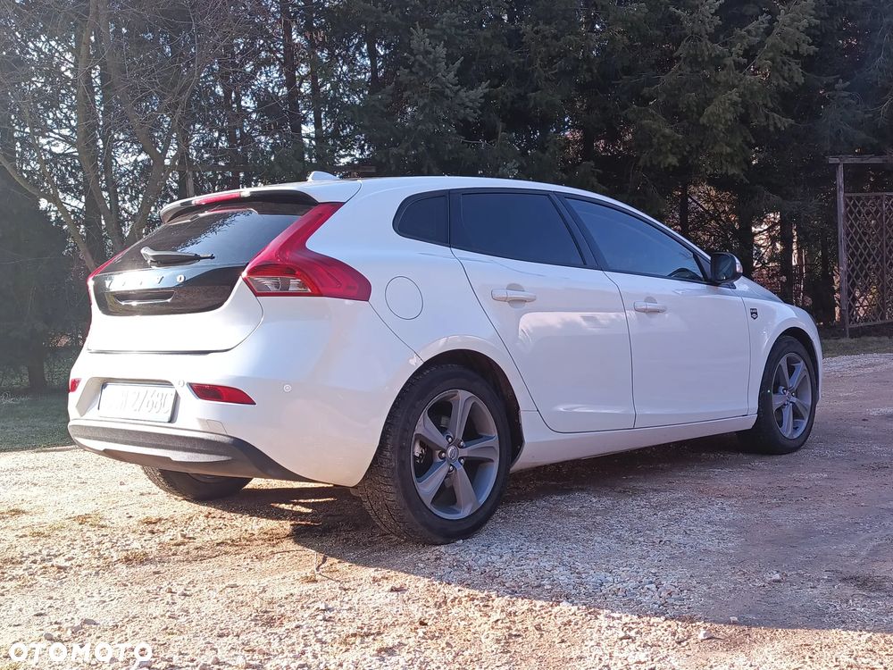 Volvo V40 D2 Kinetic - 3