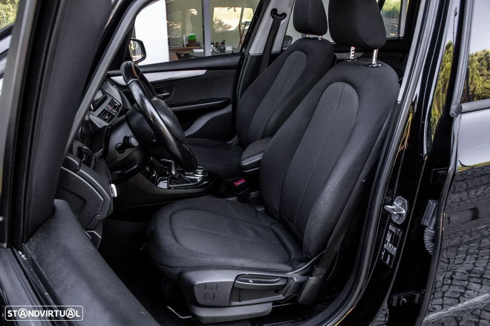 BMW 216 Gran Tourer d Aut. - 24