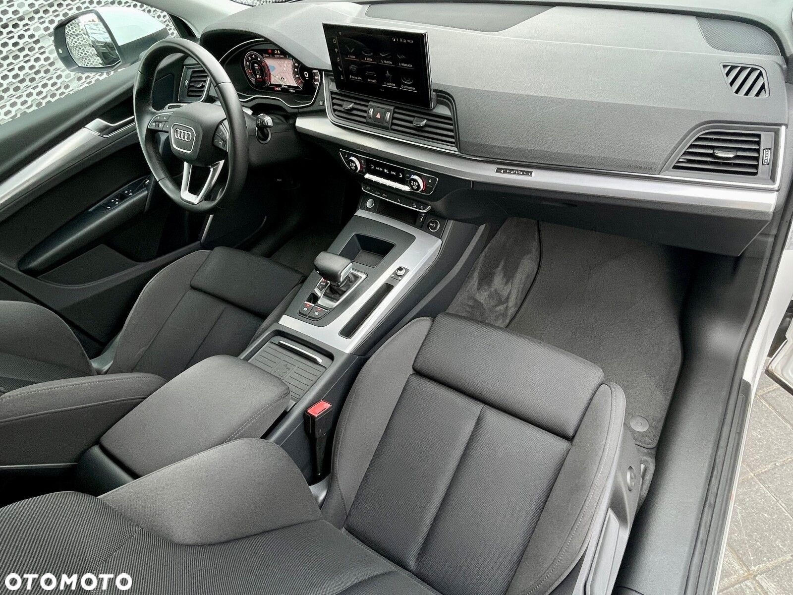 Audi Q5 Sportback - 12