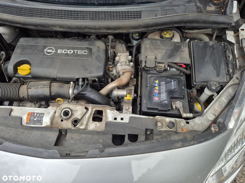 Opel Meriva - 11
