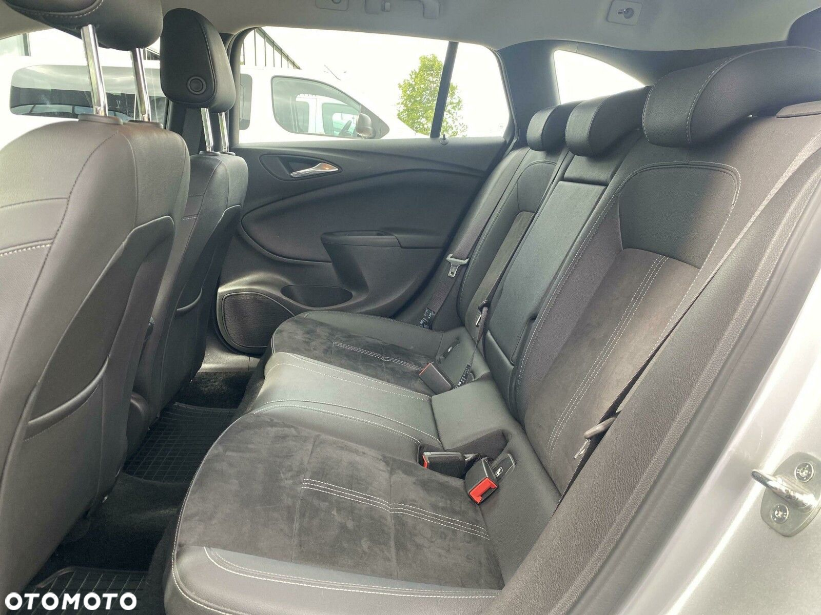 Opel Astra - 27