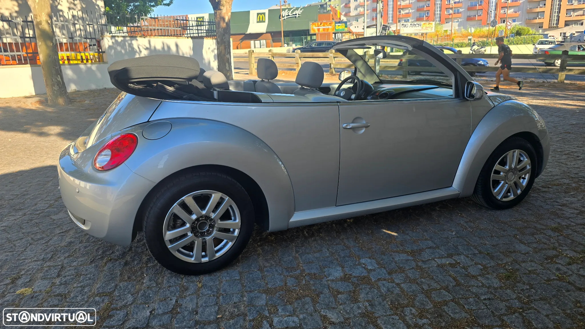 VW New Beetle Cabriolet 1.9 TDI - 4