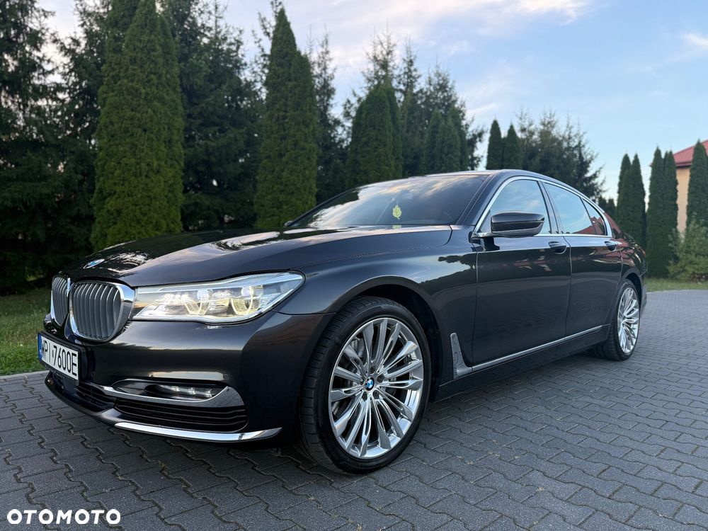 BMW Seria 7 730d xDrive - 29