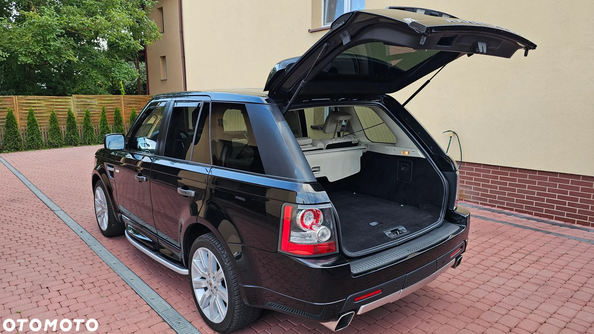 Land Rover Range Rover Sport S 3.6TD V8 HSE Plus - 24