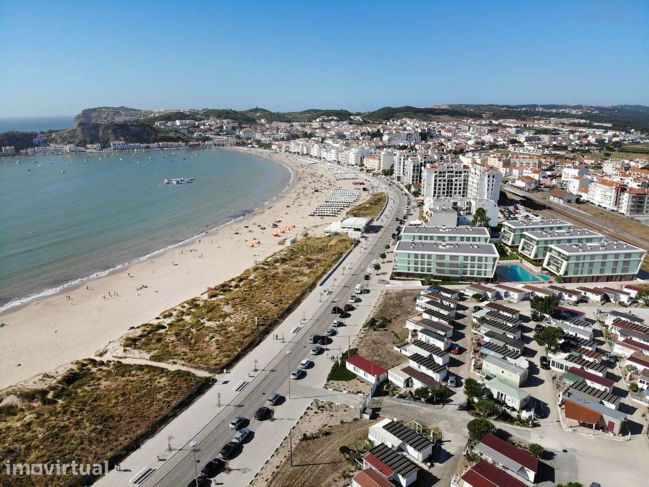 O refúgio perfeito entre o mar e o conforto moderno - Grande imagem: 4/22