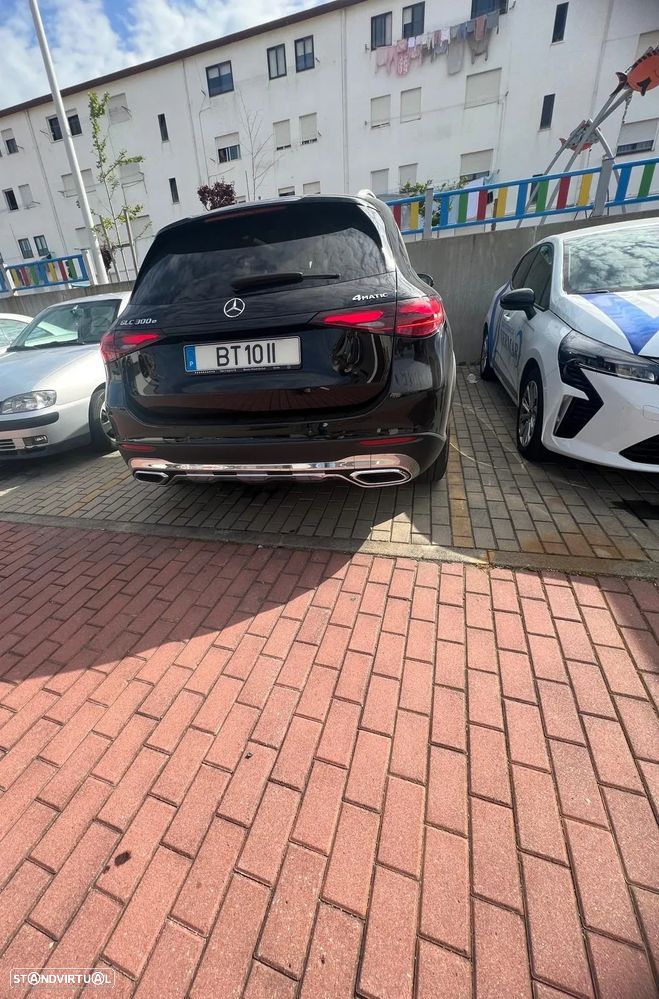 Mercedes-Benz GLC 300 e 4Matic - 8