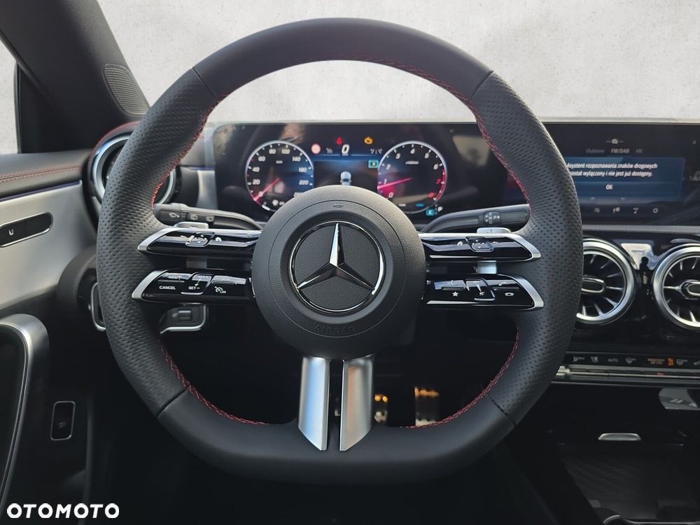 Mercedes-Benz CLA - 14