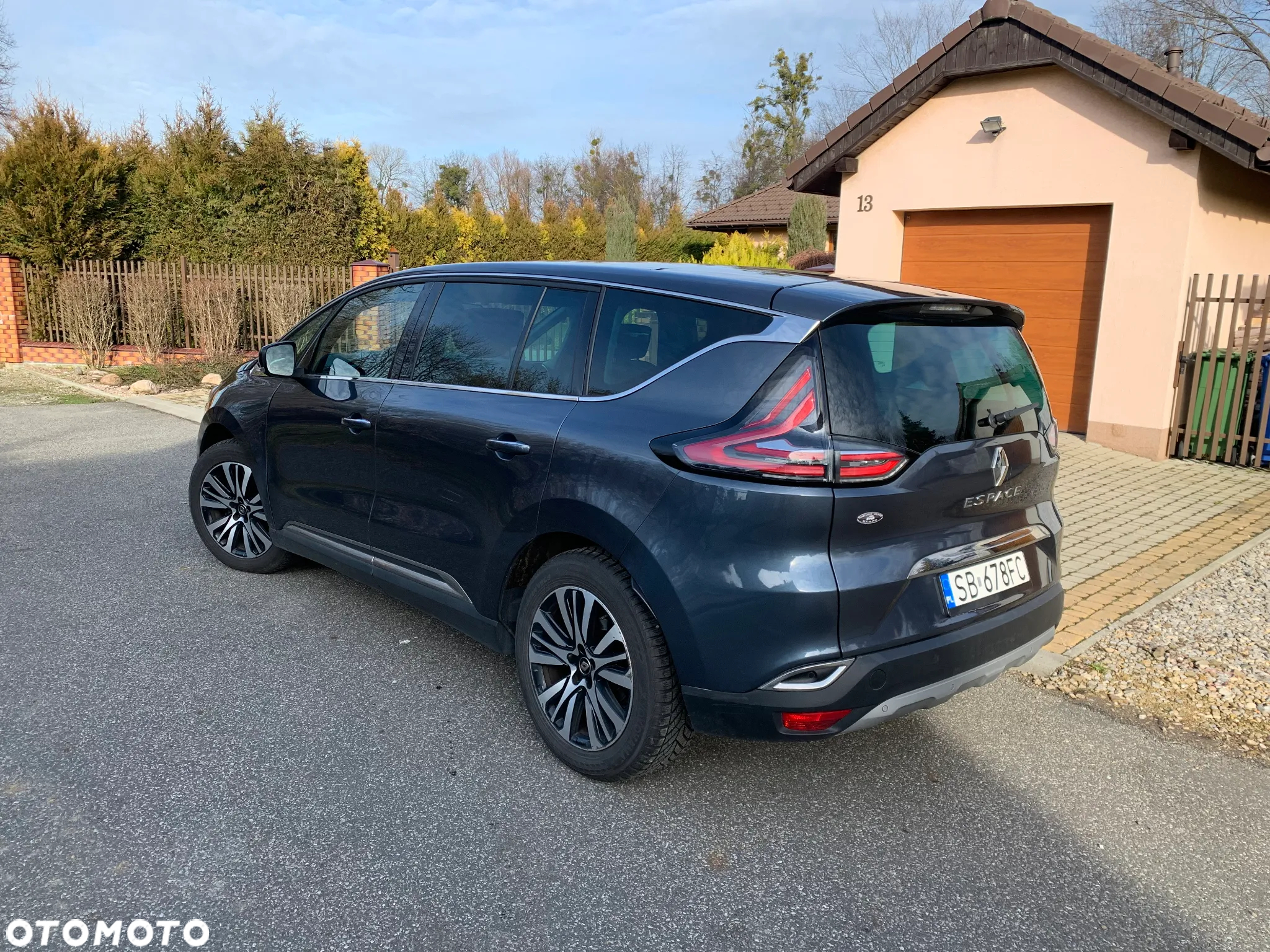 Renault Espace 1.6 dCi Energy Initiale Paris EDC 7os - 6