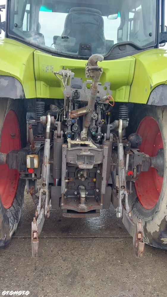 Claas ARION 620 - 3