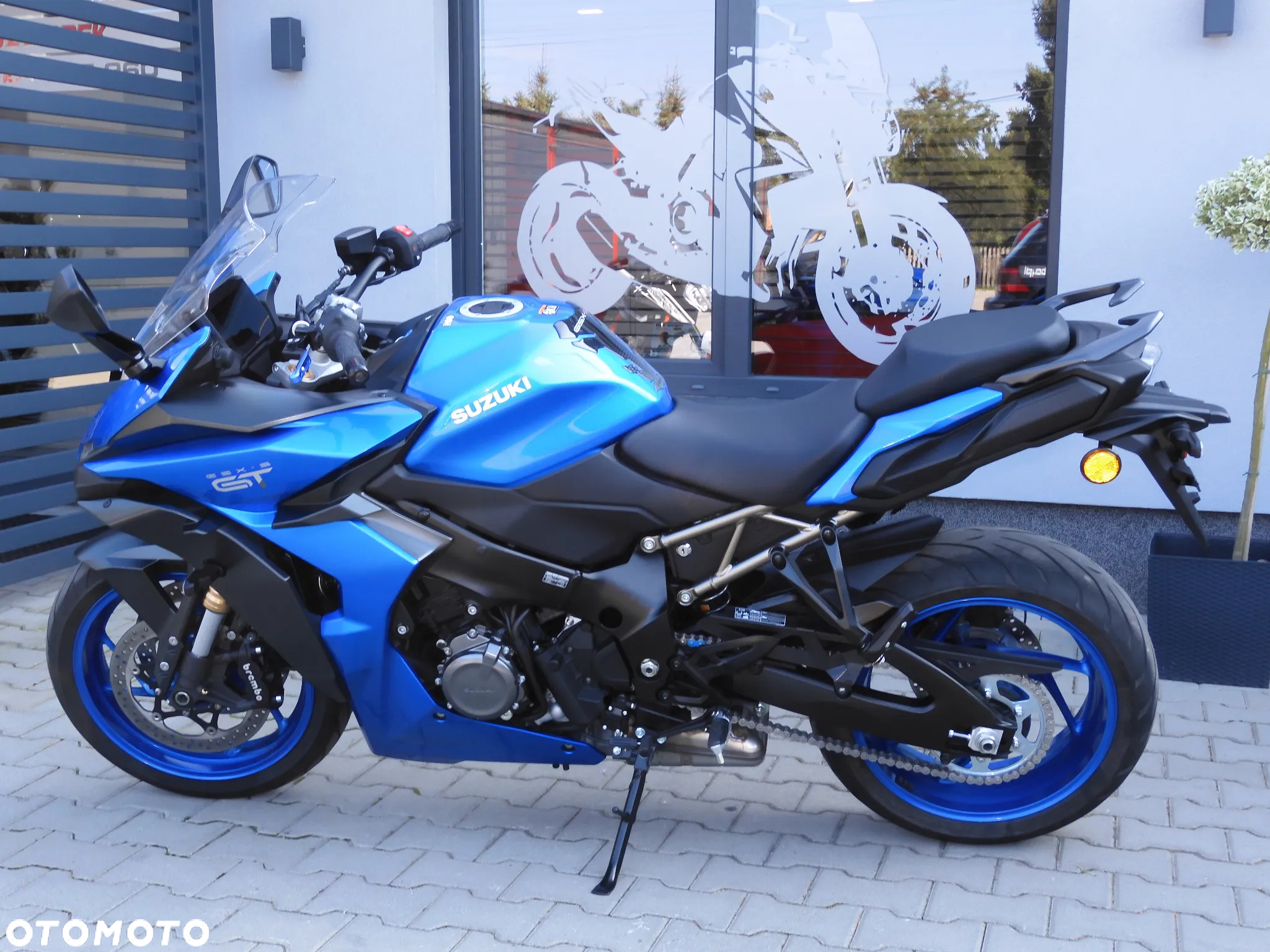 Suzuki GSX 1000 - 36