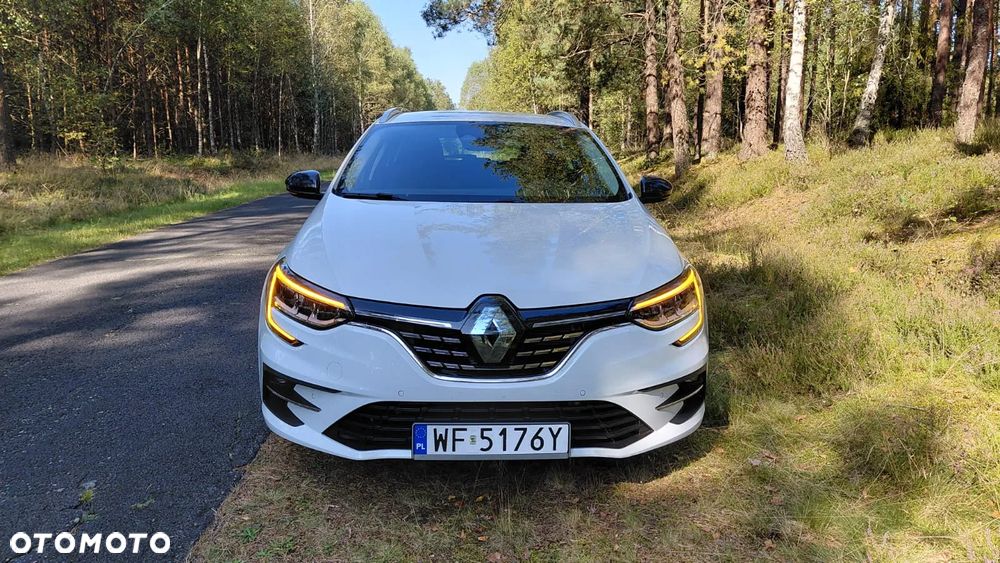 Renault Megane 1.5 Blue dCi Techno EDC - 8