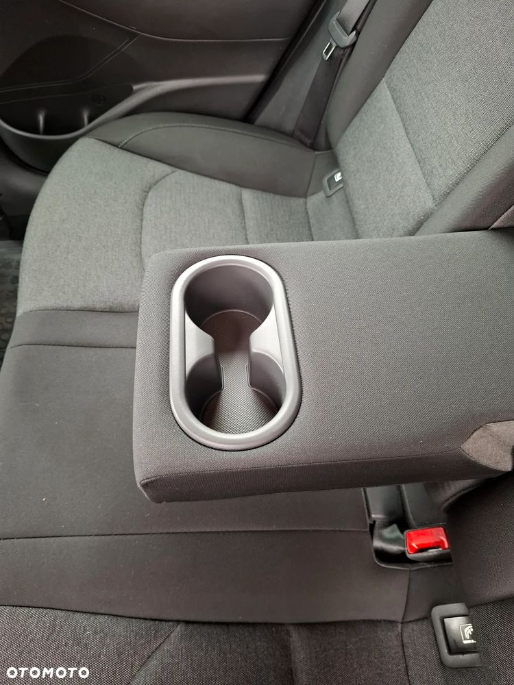 Hyundai i30 1.6 D Comfort DCT - 15