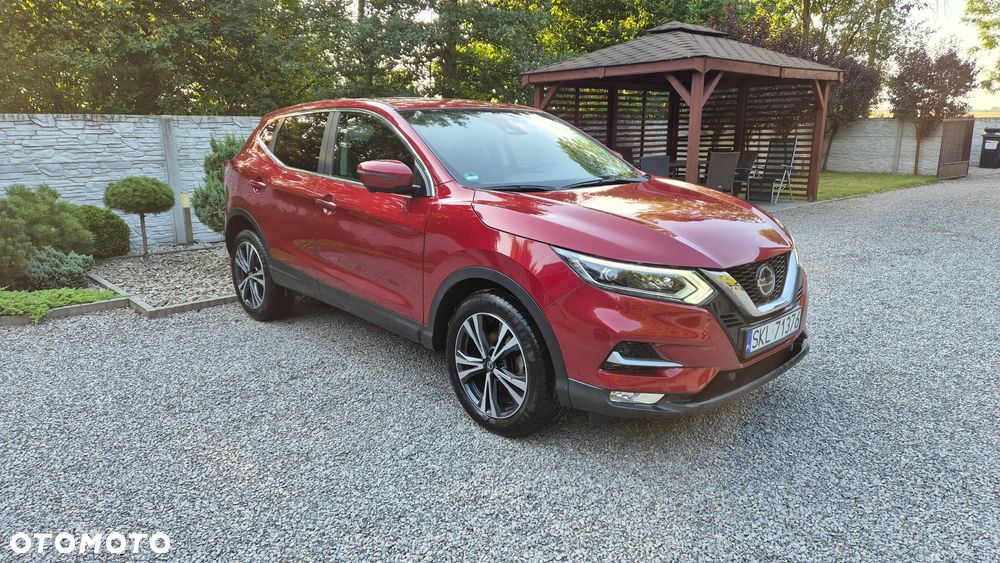 Nissan Qashqai 1.3 DIG-T N-Connecta DCT - 2