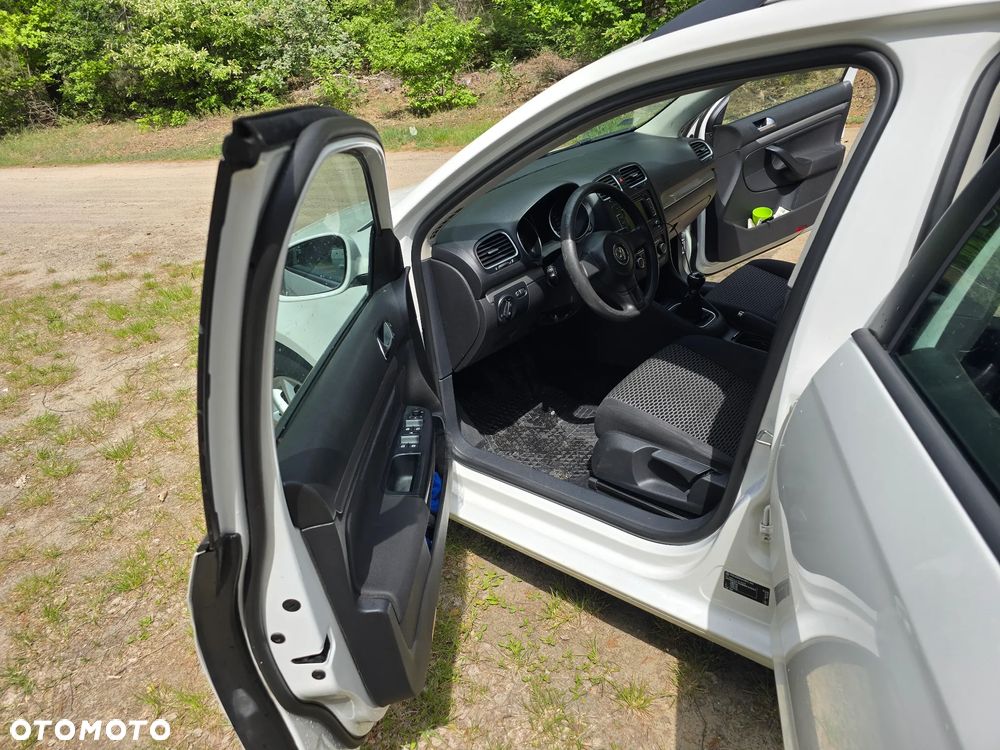 Volkswagen Golf 1.6 TDI DPF Highline - 2