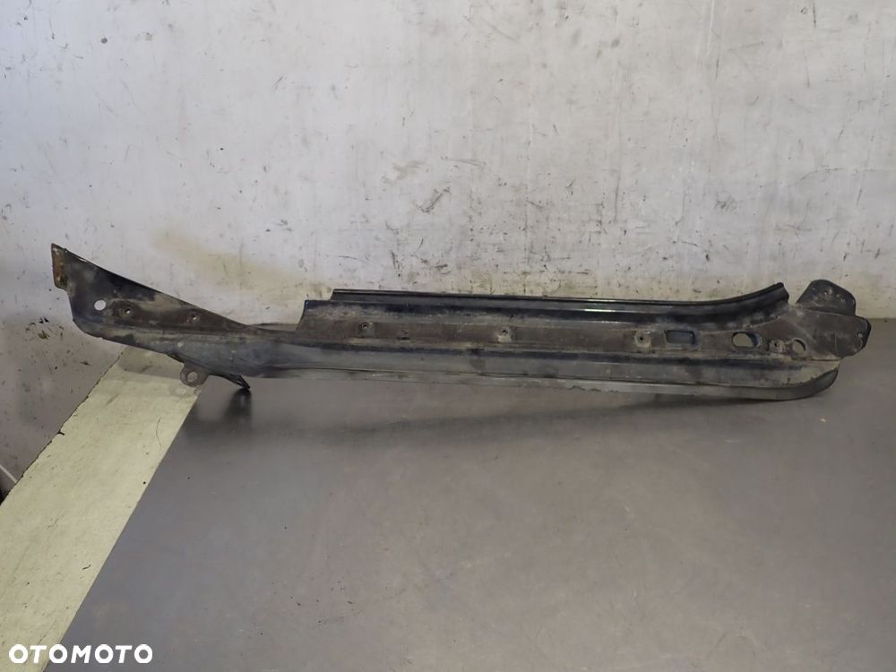 MOCOWANIE BŁOTNIKA PRAWE VOLKSWAGEN TOUAREG 5.0 - 4