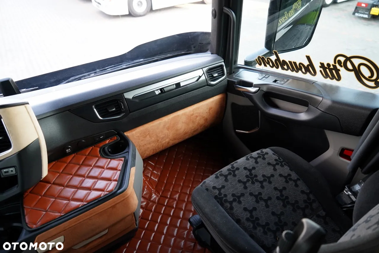 Scania S 500 / RETARDER / KLIMA POSTOJOWA / CAŁA NA PODUSZKACH / OPONY 100% / NAVI / PO KONTRAKCIE SERWISOWYM - 32